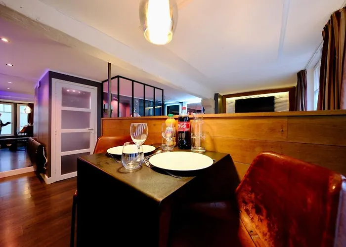 Apartment Centre - Welcome To *