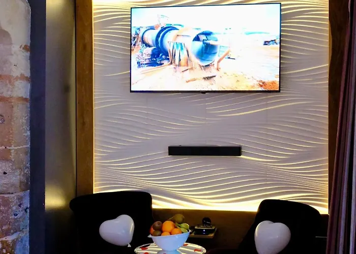 Centre - Welcome To Apartment